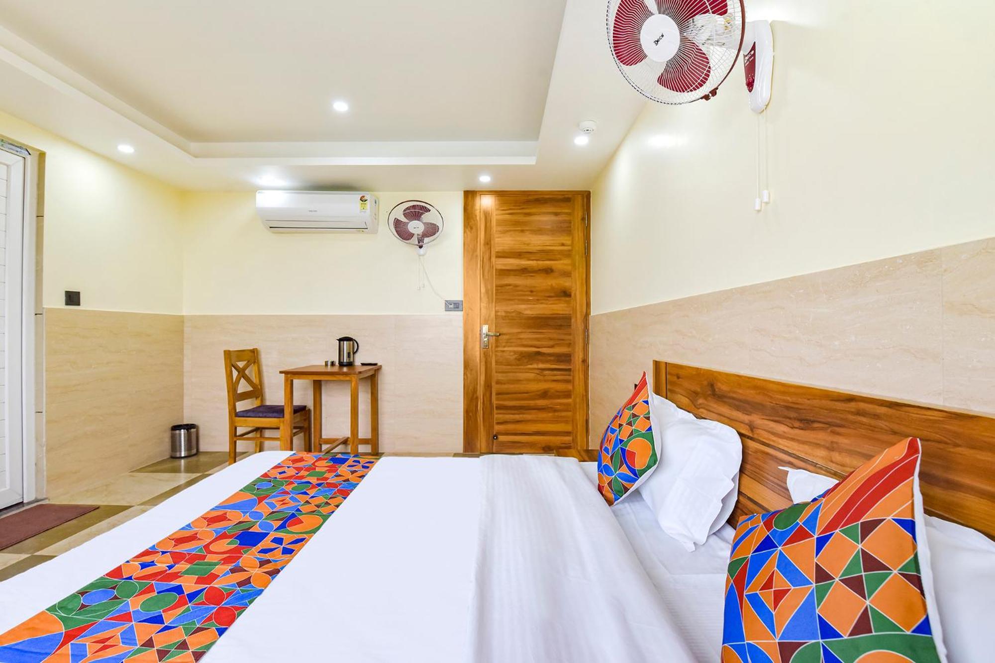 Fabhotel Elite Clement Town Exterior foto